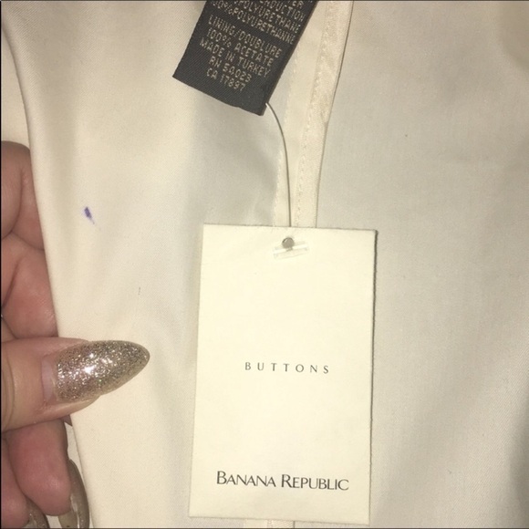 Banana Republic Single Breasted Trench - Picture 11 of 11